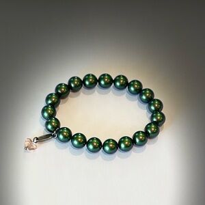 Sabika Hopeful Green Pearl Stretch Bracelet
